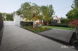 https://images.listonce.com.au/custom/160x/listings/9-mills-street-glen-iris-vic-3146/726/01899726_img_15.jpg?W46CBsIWYCI