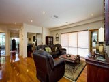 https://images.listonce.com.au/custom/160x/listings/9-minkell-court-wantirna-vic-3152/130/01525130_img_09.jpg?DZRFqD4Zwfo