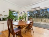 https://images.listonce.com.au/custom/160x/listings/9-mitchell-street-chewton-vic-3451/114/00965114_img_03.jpg?ALhlP9KOi0g