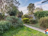 https://images.listonce.com.au/custom/160x/listings/9-monomeith-street-mooroolbark-vic-3138/934/01524934_img_14.jpg?dPjXHx0cZYk