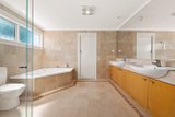 https://images.listonce.com.au/custom/160x/listings/9-muriel-street-glen-iris-vic-3146/461/01912461_img_05.jpg?Ux1L1GF3qjA