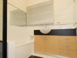 https://images.listonce.com.au/custom/160x/listings/9-murray-street-highton-vic-3216/272/01699272_img_10.jpg?qzZRJ_d8M3o