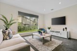 https://images.listonce.com.au/custom/160x/listings/9-neva-court-mount-waverley-vic-3149/832/01304832_img_02.jpg?IEgITdrYGE0