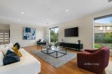 https://images.listonce.com.au/custom/160x/listings/9-neva-court-mount-waverley-vic-3149/832/01304832_img_05.jpg?1SK3mJKxPH0