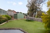 https://images.listonce.com.au/custom/160x/listings/9-nevern-court-diamond-creek-vic-3089/774/01592774_img_11.jpg?n3QAtvPfVjY