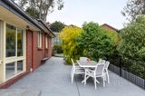 https://images.listonce.com.au/custom/160x/listings/9-nevern-court-diamond-creek-vic-3089/774/01592774_img_12.jpg?GLjXCuyVyWc