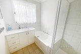 https://images.listonce.com.au/custom/160x/listings/9-nevett-court-grovedale-vic-3216/251/01724251_img_06.jpg?QFgk517H5ts