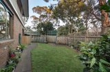 https://images.listonce.com.au/custom/160x/listings/9-newton-court-watsonia-north-vic-3087/467/01478467_img_15.jpg?kQubG8FLG9U