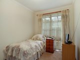 https://images.listonce.com.au/custom/160x/listings/9-nicholson-crescent-lilydale-vic-3140/397/01525397_img_08.jpg?zWMhLeQ6WfI