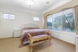 https://images.listonce.com.au/custom/160x/listings/9-noel-court-wantirna-south-vic-3152/237/00676237_img_06.jpg?NhEOm67H-fo