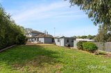 https://images.listonce.com.au/custom/160x/listings/9-nolan-street-buninyong-vic-3357/066/01981066_img_07.jpg?TriAb2im9Nk