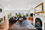 https://images.listonce.com.au/custom/160x/listings/9-north-street-daylesford-vic-3460/424/01901424_img_03.jpg?wXTw4MlndEk