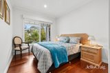 https://images.listonce.com.au/custom/160x/listings/9-north-street-daylesford-vic-3460/424/01901424_img_10.jpg?VbedGPFwXBo