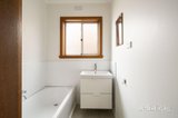 https://images.listonce.com.au/custom/160x/listings/9-northcote-street-northcote-vic-3070/767/01959767_img_11.jpg?MFwwdLX7pZM