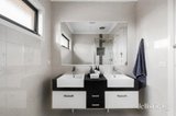 https://images.listonce.com.au/custom/160x/listings/9-olive-street-caulfield-south-vic-3162/646/01929646_img_11.jpg?LiSOCNSx5eM