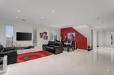 https://images.listonce.com.au/custom/160x/listings/9-oliver-road-templestowe-vic-3106/215/00295215_img_04.jpg?K909laukA7M