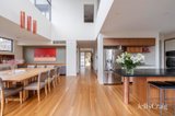 https://images.listonce.com.au/custom/160x/listings/9-osborne-court-hawthorn-vic-3122/635/01860635_img_09.jpg?dFdhkLJYbLg