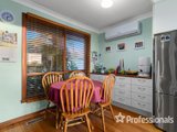 https://images.listonce.com.au/custom/160x/listings/9-paris-avenue-croydon-south-vic-3136/709/01525709_img_05.jpg?6rGIyfHkoeE