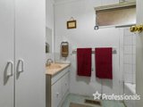 https://images.listonce.com.au/custom/160x/listings/9-paris-avenue-croydon-south-vic-3136/709/01525709_img_09.jpg?x4TeaKtzn28