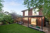 https://images.listonce.com.au/custom/160x/listings/9-parkview-crescent-hampton-east-vic-3188/537/01988537_img_11.jpg?1S7c3MgPWA8