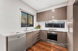 https://images.listonce.com.au/custom/160x/listings/9-peace-street-box-hill-south-vic-3128/788/01639788_img_05.jpg?y5BUdgGCeic