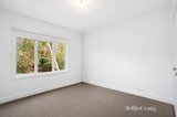 https://images.listonce.com.au/custom/160x/listings/9-piccadilly-close-greensborough-vic-3088/297/01618297_img_05.jpg?6OoLdCgWeFk