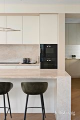https://images.listonce.com.au/custom/160x/listings/9-pindari-street-glen-waverley-vic-3150/911/01909911_img_09.jpg?BFeZHUCnmVo