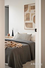 https://images.listonce.com.au/custom/160x/listings/9-pindari-street-glen-waverley-vic-3150/911/01909911_img_15.jpg?gyvOdKv1Zzw