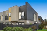 https://images.listonce.com.au/custom/160x/listings/9-poble-walk-avondale-heights-vic-3034/837/01747837_img_01.jpg?jrQdG3vbldc