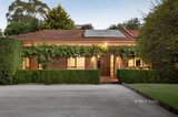 https://images.listonce.com.au/custom/160x/listings/9-pound-road-warrandyte-vic-3113/527/01648527_img_05.jpg?HstZLMDc3Kw