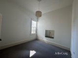 https://images.listonce.com.au/custom/160x/listings/9-prentice-street-brunswick-vic-3056/584/01969584_img_04.jpg?PASGOivXvVY