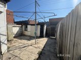 https://images.listonce.com.au/custom/160x/listings/9-prentice-street-brunswick-vic-3056/584/01969584_img_08.jpg?YTWtT064N6s