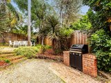 https://images.listonce.com.au/custom/160x/listings/9-prince-edward-avenue-mitcham-vic-3132/727/01975727_img_03.jpg?TiB42aVY0sg