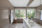 https://images.listonce.com.au/custom/160x/listings/9-pymm-avenue-eltham-north-vic-3095/826/01678826_img_08.jpg?fnbc4mkbEaw