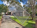 https://images.listonce.com.au/custom/160x/listings/9-railway-parade-bayswater-vic-3153/978/00620978_img_01.jpg?rHqgu2sYfyM