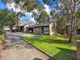 https://images.listonce.com.au/custom/160x/listings/9-railway-parade-bayswater-vic-3153/978/00620978_img_03.jpg?Ia8nED4xF-A