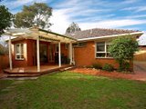 https://images.listonce.com.au/custom/160x/listings/9-rawson-court-ringwood-east-vic-3135/234/00620234_img_09.jpg?_ToQG4Es5Us