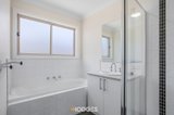 https://images.listonce.com.au/custom/160x/listings/9-raymond-george-place-lara-vic-3212/530/00733530_img_09.jpg?AZZQ385KFio