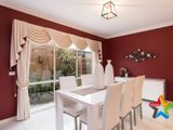 https://images.listonce.com.au/custom/160x/listings/9-revenue-place-lilydale-vic-3140/574/01524574_img_06.jpg?CuFjs7oc8oY