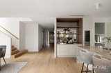 https://images.listonce.com.au/custom/160x/listings/9-rochford-street-bentleigh-east-vic-3165/812/01908812_img_09.jpg?kE1rUuL7aP0