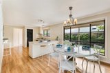 https://images.listonce.com.au/custom/160x/listings/9-rodney-drive-woodend-vic-3442/828/01132828_img_05.jpg?4A9UcqvgWZg