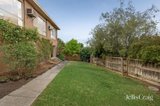 https://images.listonce.com.au/custom/160x/listings/9-rose-avenue-bulleen-vic-3105/963/01871963_img_15.jpg?gRuJzmQaV50