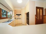 https://images.listonce.com.au/custom/160x/listings/9-rudyard-court-lilydale-vic-3140/139/01524139_img_09.jpg?Z3vKs84d6ss