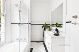 https://images.listonce.com.au/custom/160x/listings/9-ruthven-way-ringwood-east-vic-3135/524/01395524_img_09.jpg?R3SFdYiy258