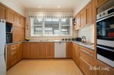 https://images.listonce.com.au/custom/160x/listings/9-saint-aidans-drive-lake-wendouree-vic-3350/629/01909629_img_09.jpg?Pb7GVgj9ZfQ