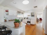 https://images.listonce.com.au/custom/160x/listings/9-sanicki-court-bentleigh-east-vic-3165/955/00973955_img_02.jpg?W3EWRMM-ozQ