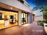 https://images.listonce.com.au/custom/160x/listings/9-sarah-street-black-rock-vic-3193/786/01087786_img_10.jpg?QLDlwAKFqgM