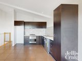 https://images.listonce.com.au/custom/160x/listings/9-scott-street-northcote-vic-3070/929/01839929_img_04.jpg?wfJdMyKn0cA