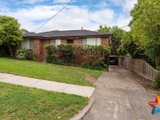 https://images.listonce.com.au/custom/160x/listings/9-selina-avenue-mooroolbark-vic-3138/686/01524686_img_02.jpg?Yxvha4qQxHQ