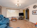 https://images.listonce.com.au/custom/160x/listings/9-selina-avenue-mooroolbark-vic-3138/686/01524686_img_03.jpg?Zj2r9uUeekY